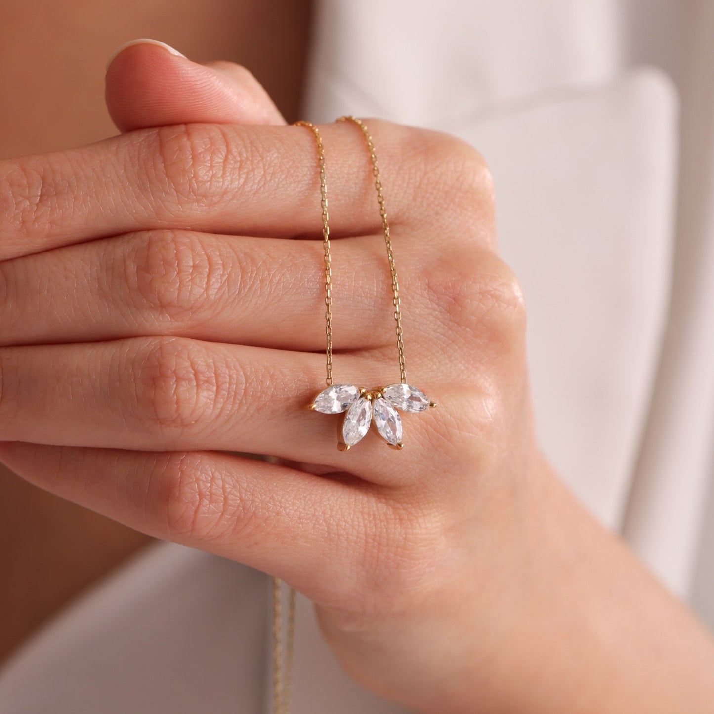 Colar de Cristal Marquise em Prata 925