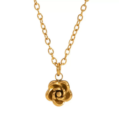 Collana con fiore di rosa
