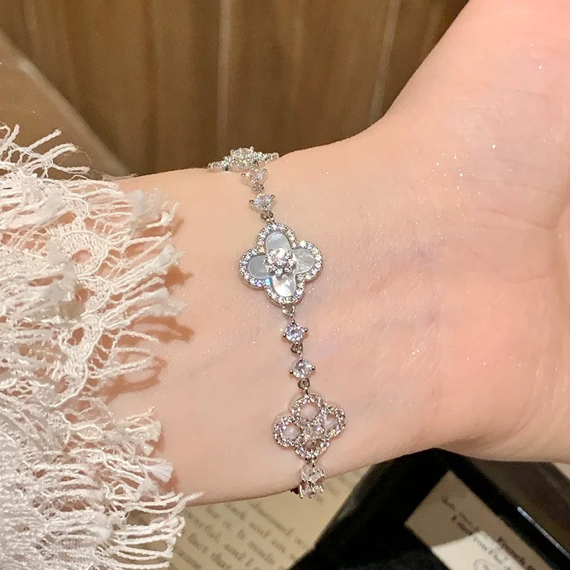 Pulsera Sakura Cleef